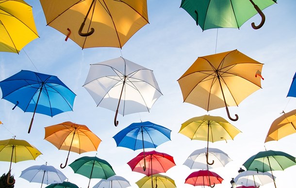 umbrellas-1281751_960_720.jpg (1)