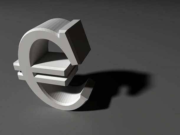 euro_symbol_shadow-1.jpg (2)