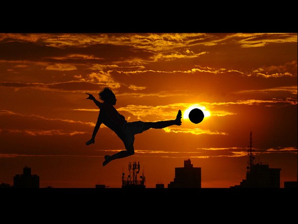 flying_soccer_kick-1.jpg (1)